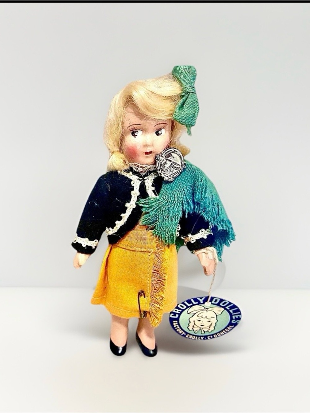 Crolly Dollies 1950 Vintage Doll. Blonde Piper Made In Ireland